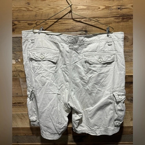 Vintage Ralph Lauren Polo Jeans Khaki tan Cargo Shorts pockets comfortable US40 - Picture 4 of 4